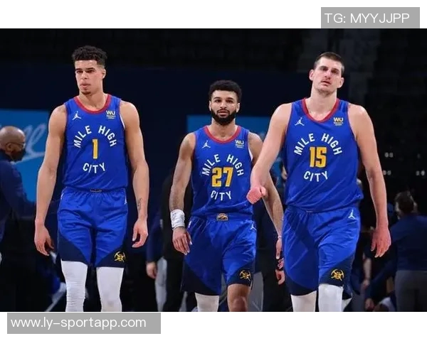 穆雷与戈登成历史唯一双50分球员三分命中率高达90