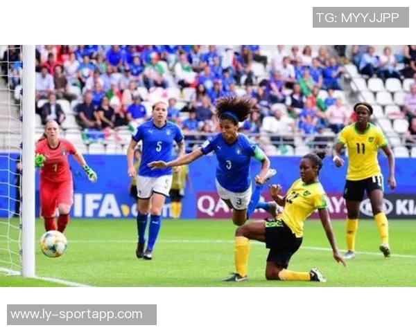 武汉女足出征摩洛哥迎战皇家武装力量力争胜利再创辉煌